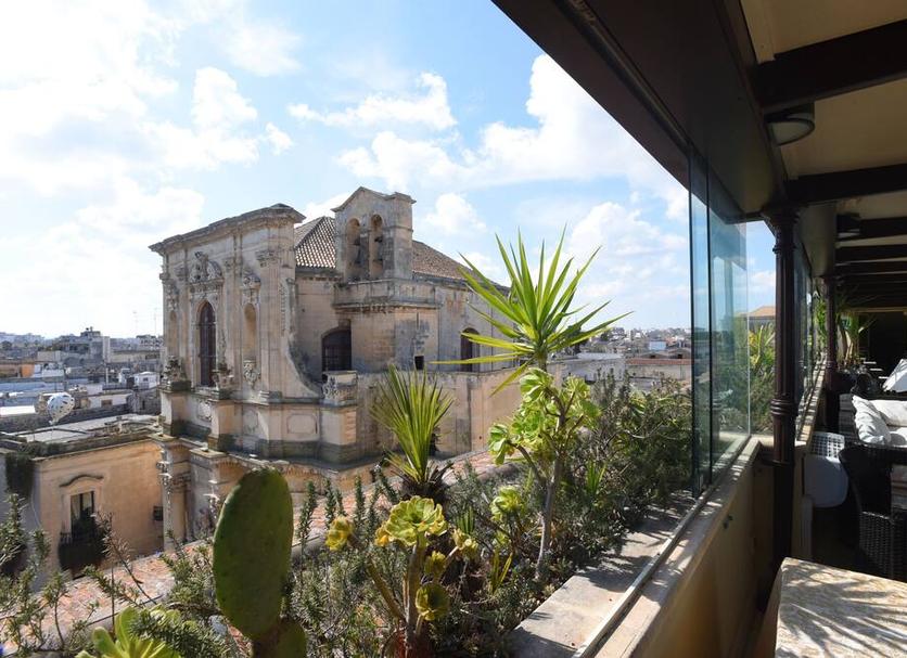 Balcony Photo