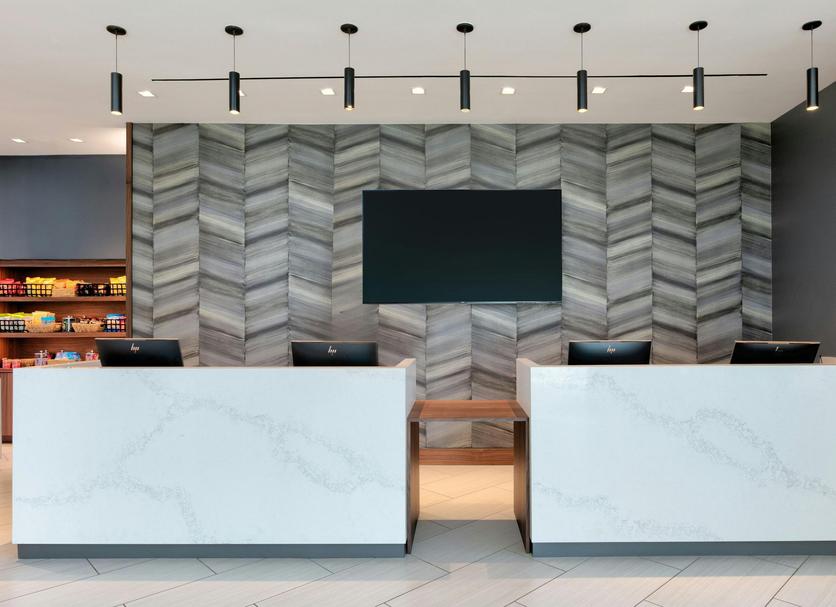 Front desk Photo