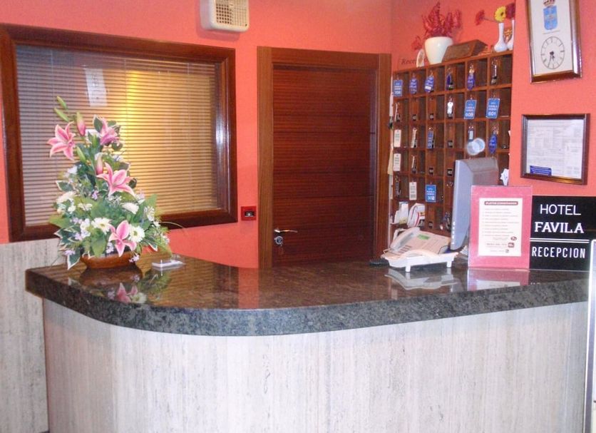 Front desk Photo