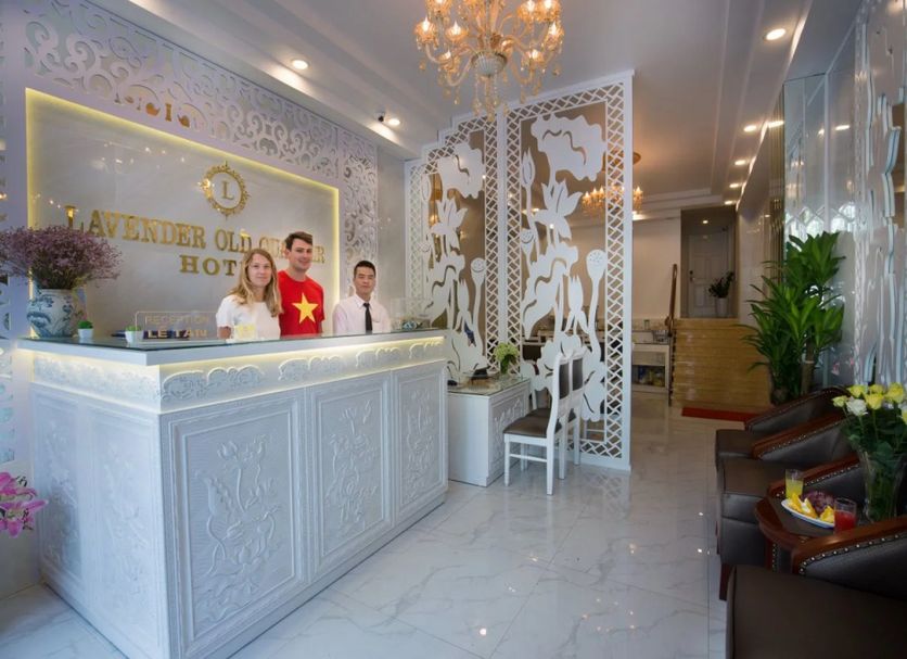 Front desk Photo