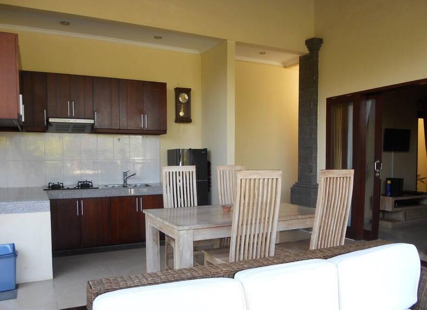 Kitchen Photo