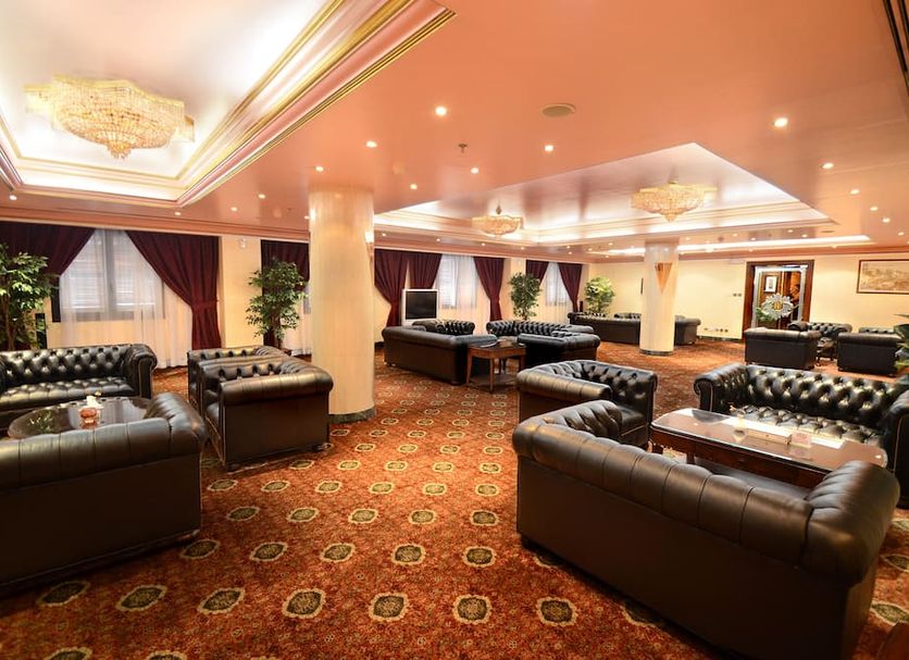 Lounge Photo