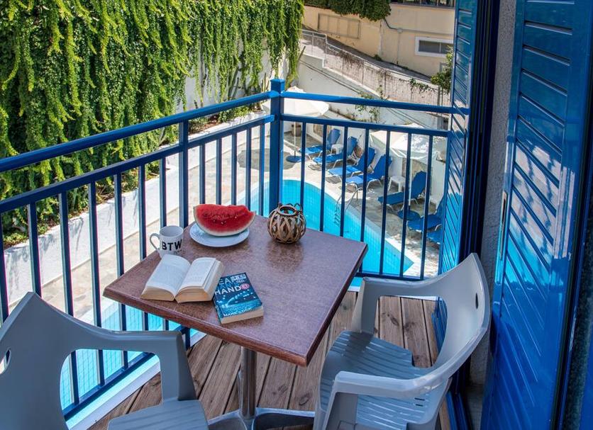 Balcony Photo