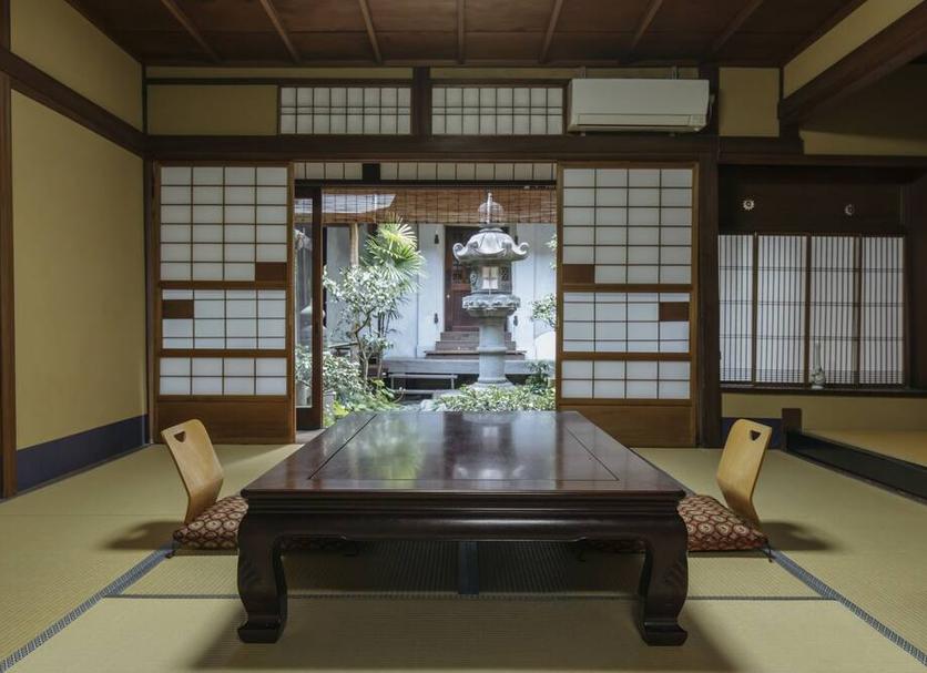Dining room Photo
