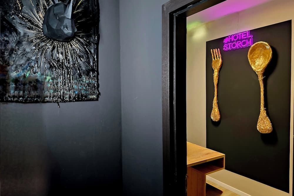 Room amenity