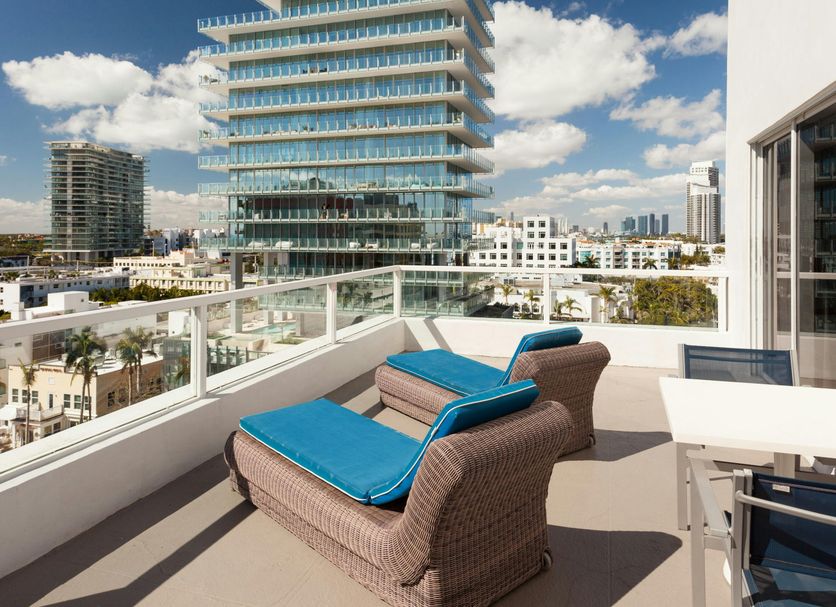Balcony Photo