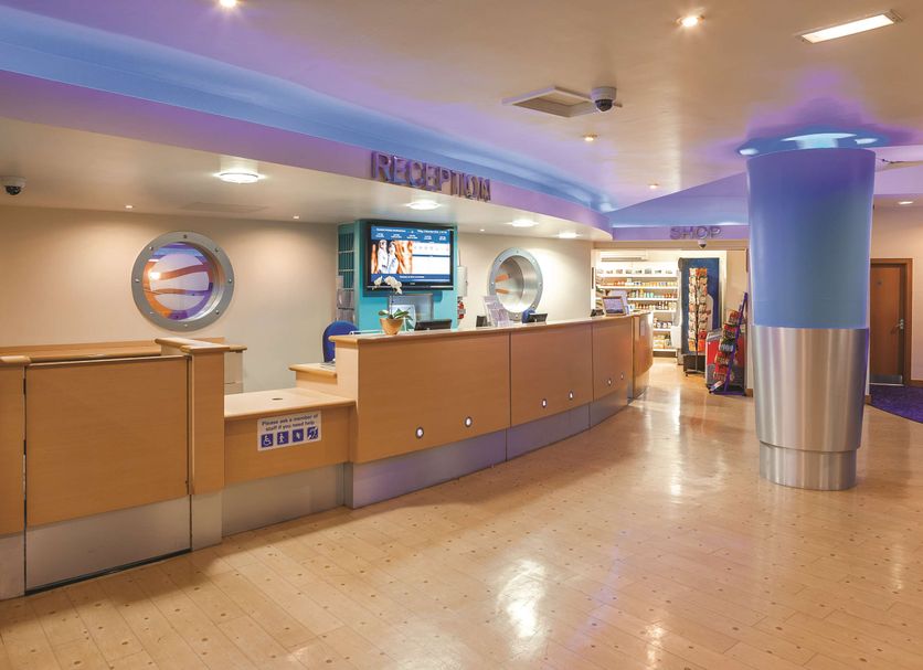 Front desk Photo