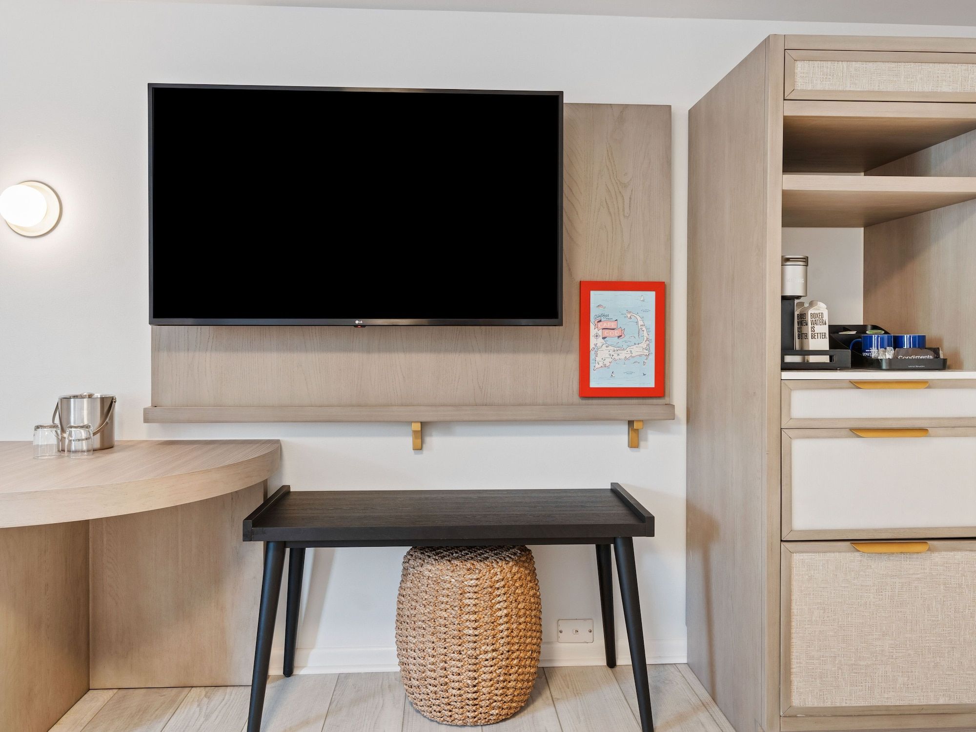 Room amenity