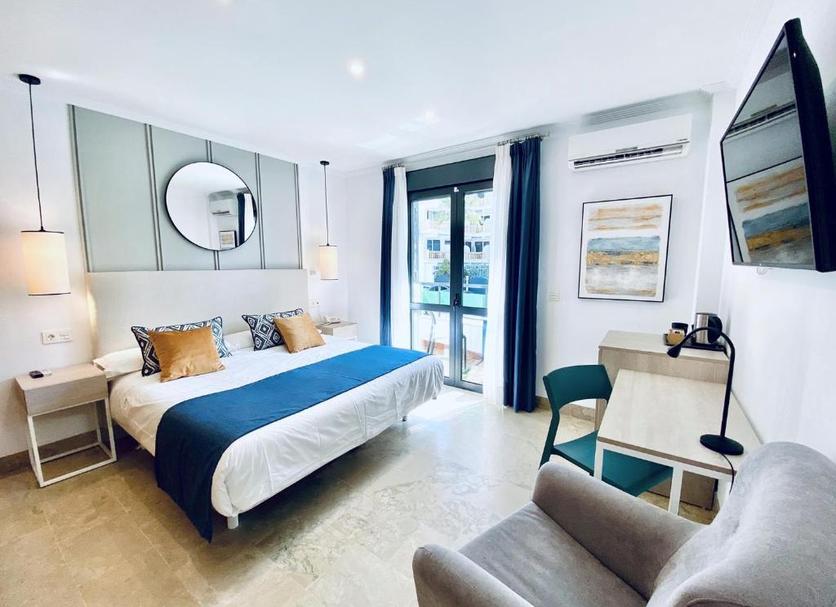 Bedroom Photo