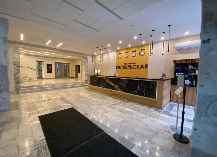 Front desk Photo