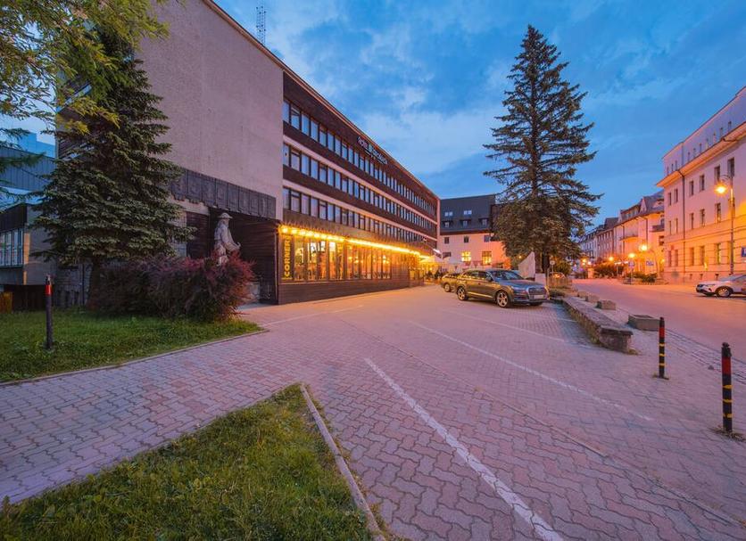 Building Photo