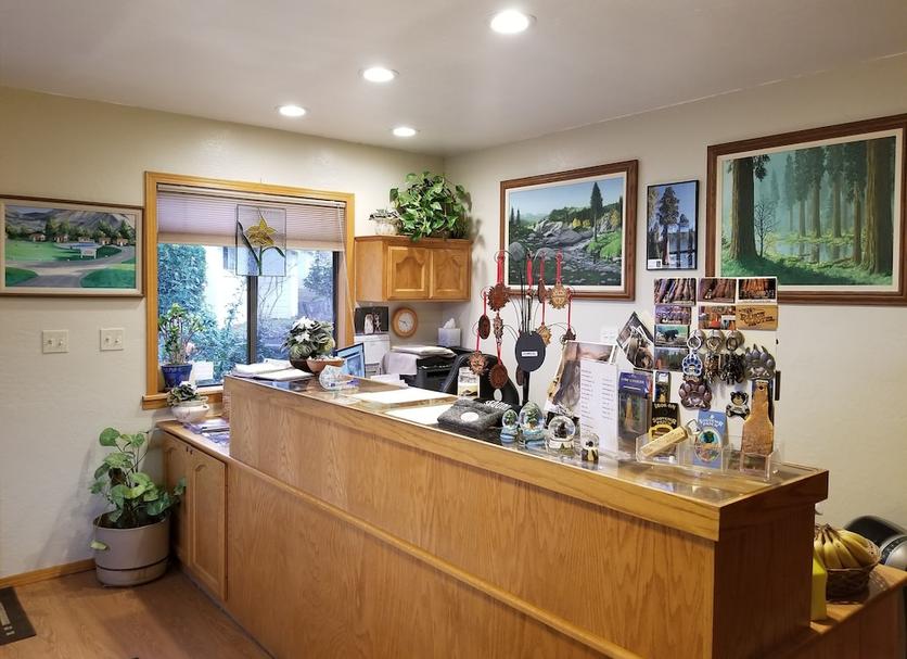 Front desk Photo