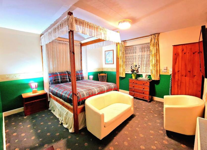 Bedroom Photo
