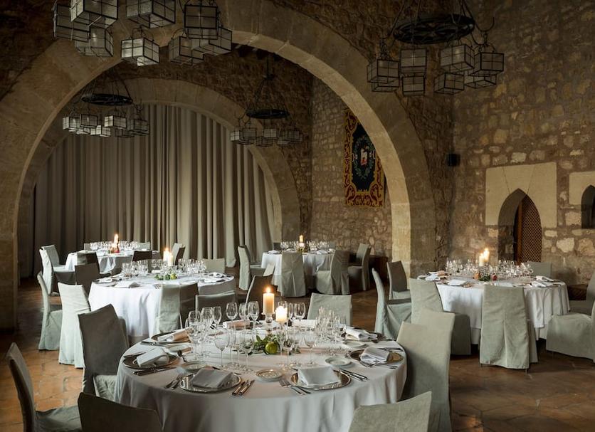 Banquet hall Photo