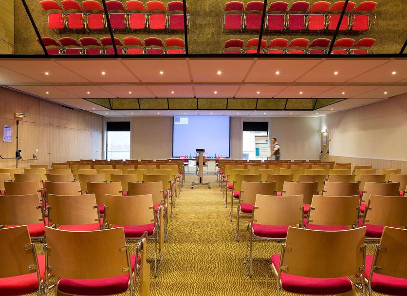 Conference room Photo
