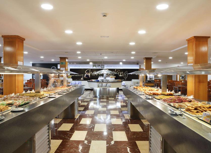 Buffet Photo