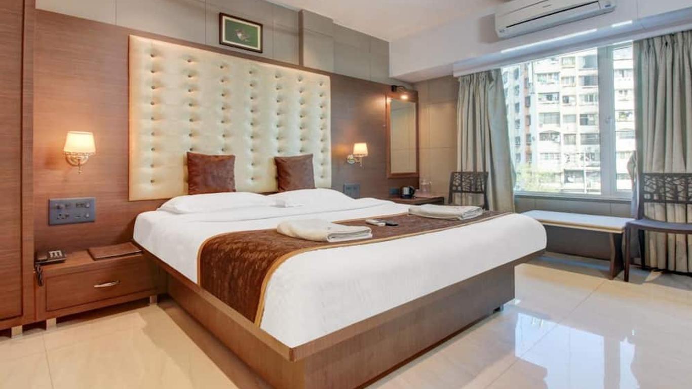Hotel Leela