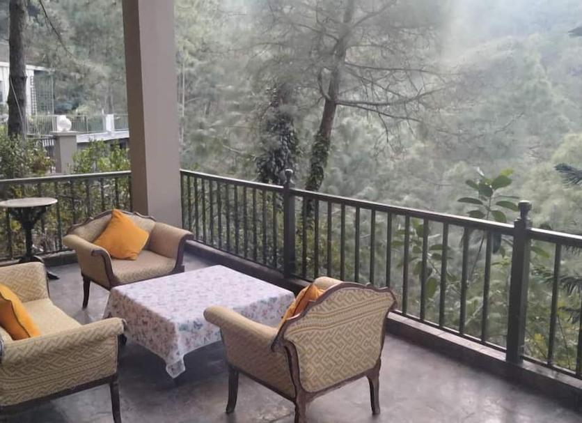 Balcony Photo