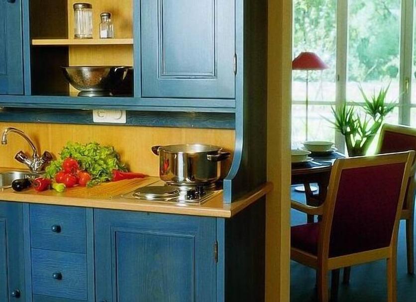 Kitchen Photo