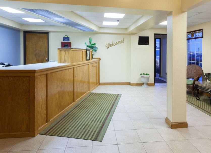 Front desk Photo