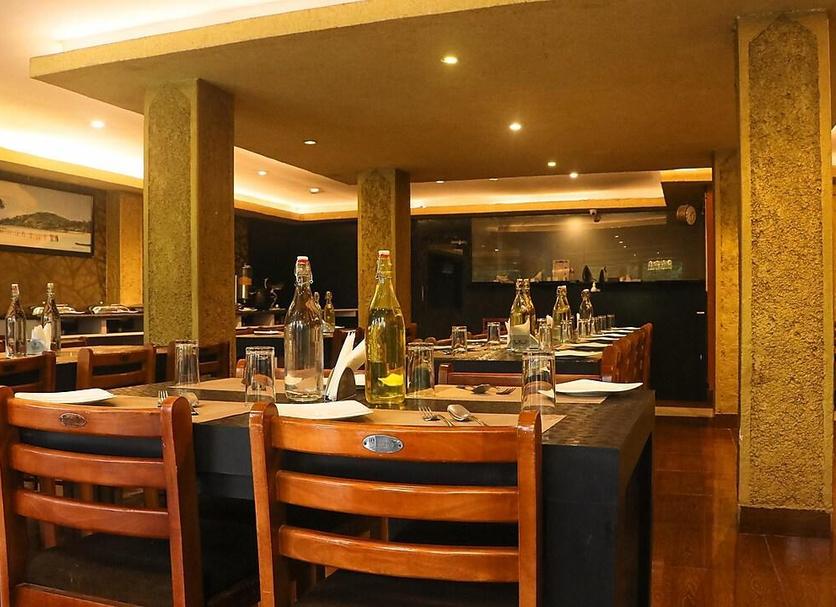 Restaurant Photo
