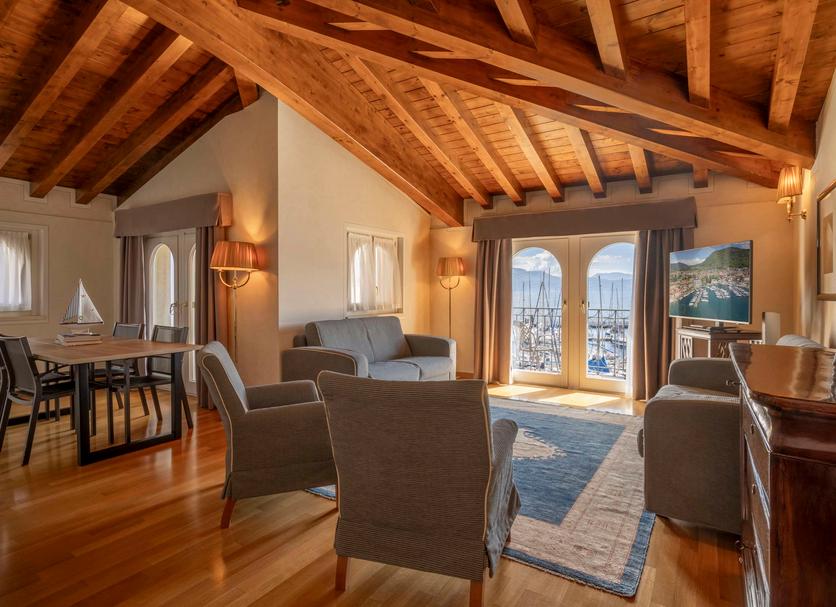 Living room Photo