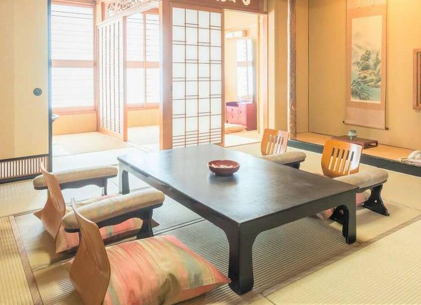 Dining room Photo