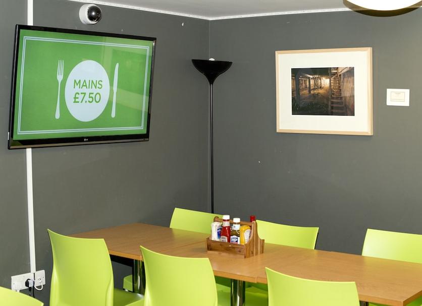 Restaurant Photo