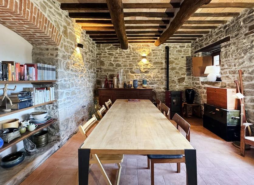 Dining room Photo