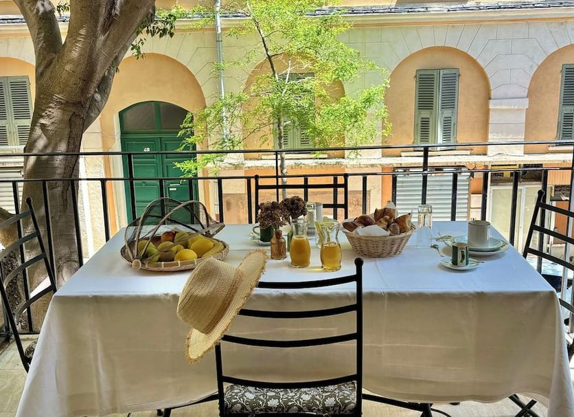 Balcony Photo