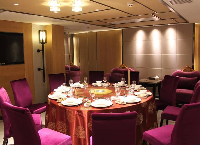 Banquet hall Photo