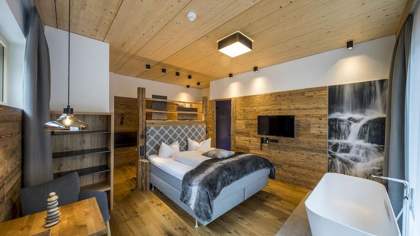 Post Hotel Paznaun