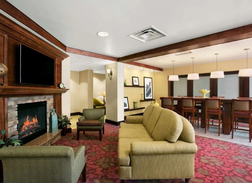 Lounge Photo