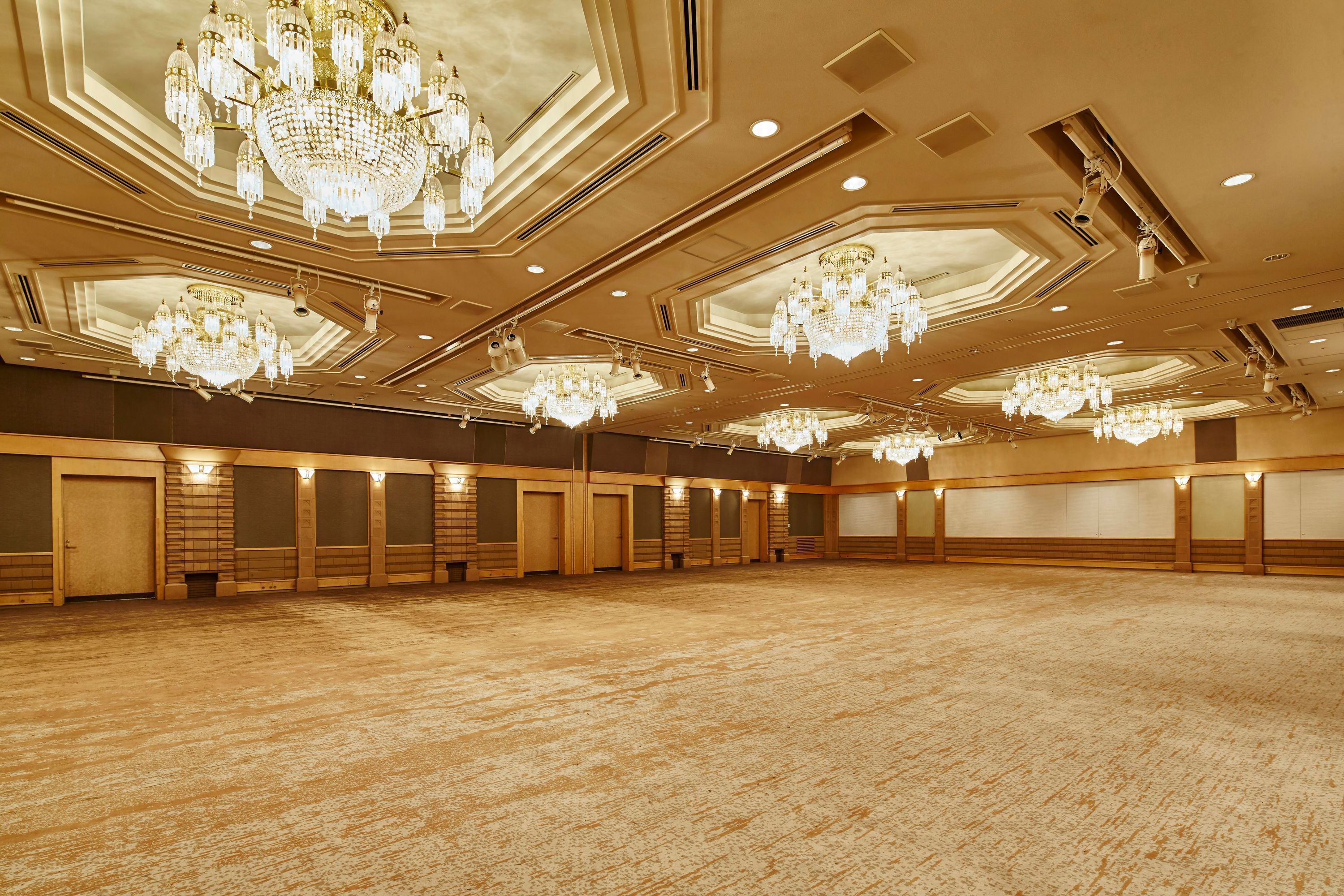 Banquet hall