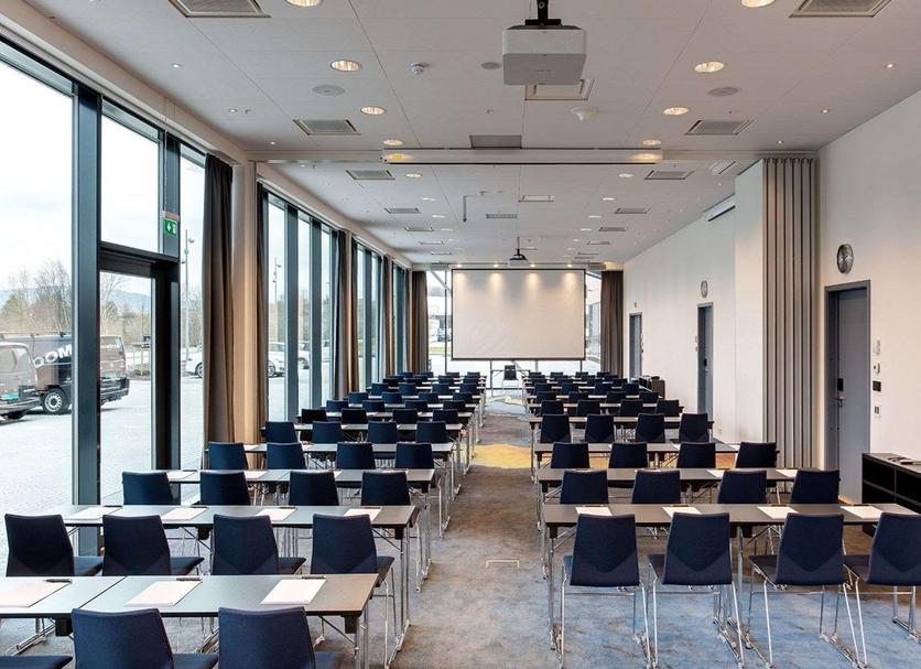 Conference room Photo