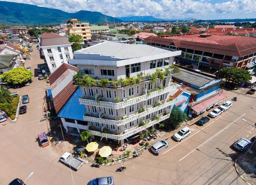 Building Photo