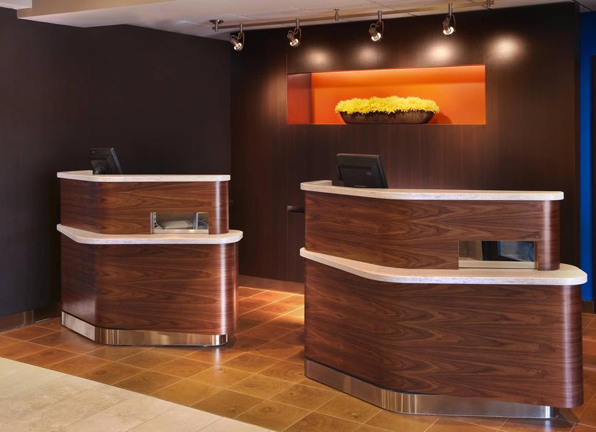 Front desk Photo
