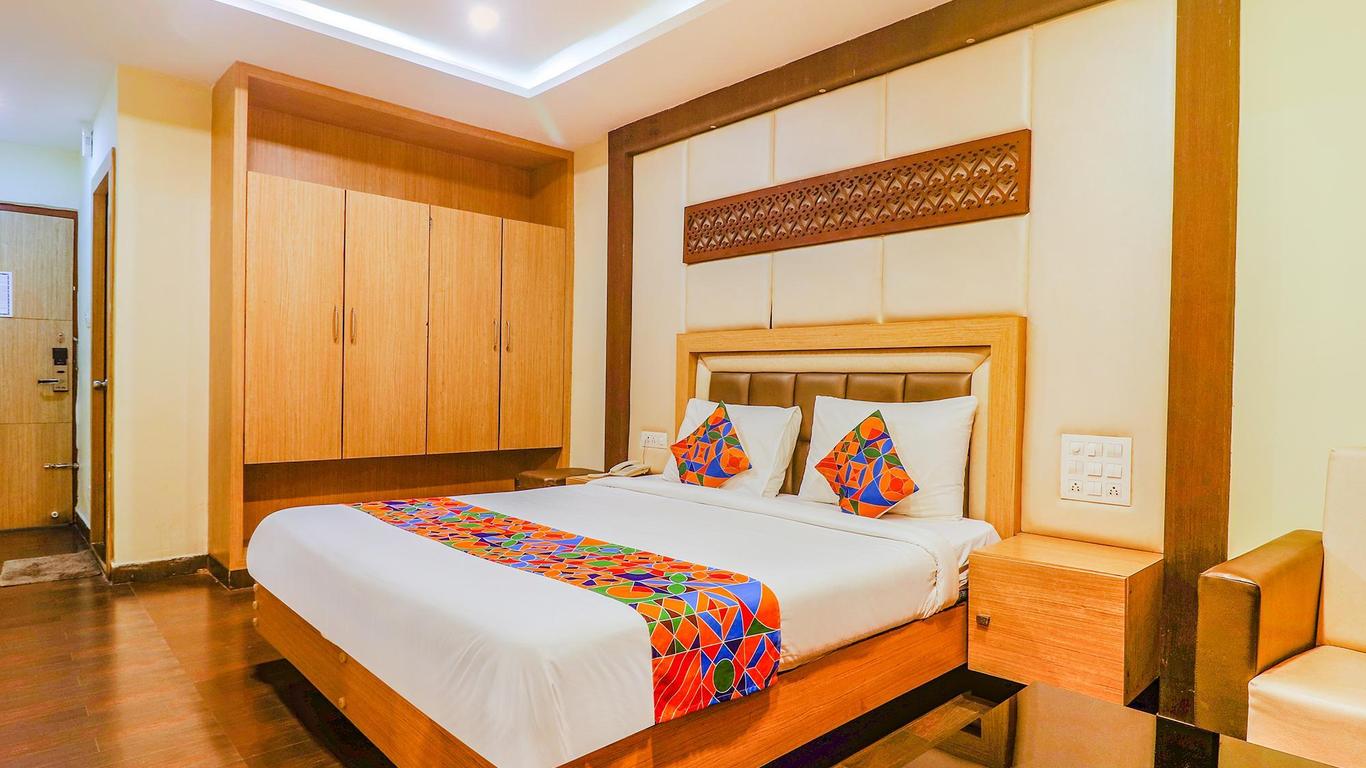 FabHotel Keerthi's Anupama - Nr Indira Gandhi Stadium