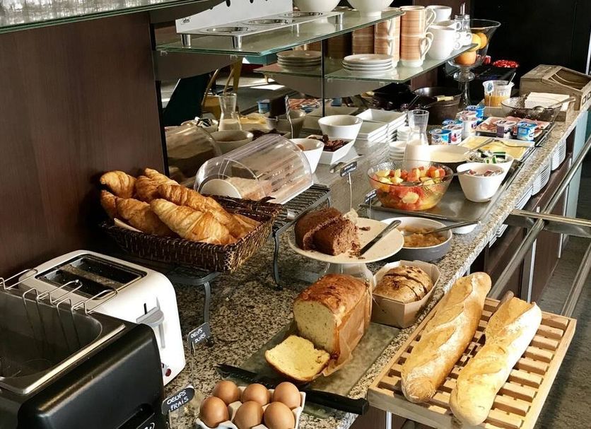 Buffet Photo