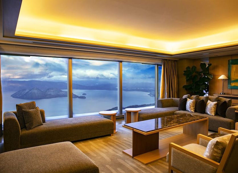 Lounge Photo