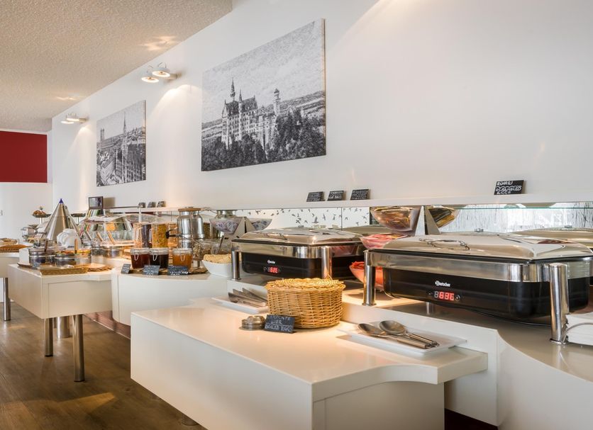 Buffet Photo
