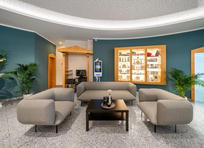 Lounge Photo