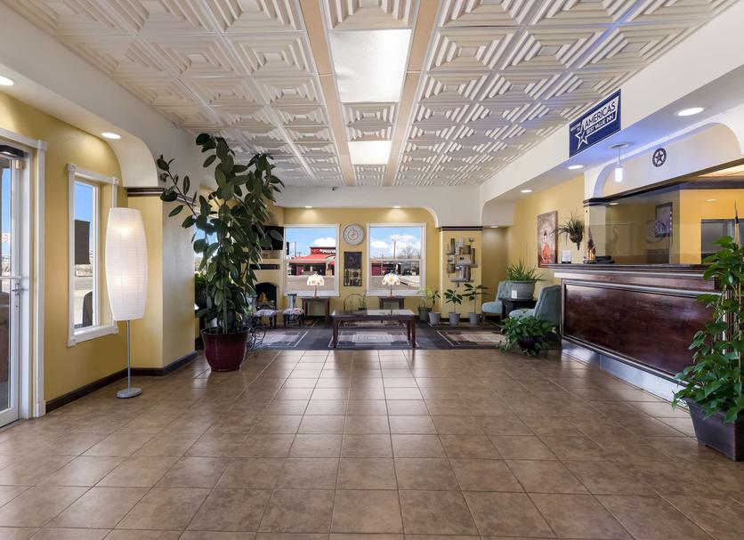 Front desk Photo