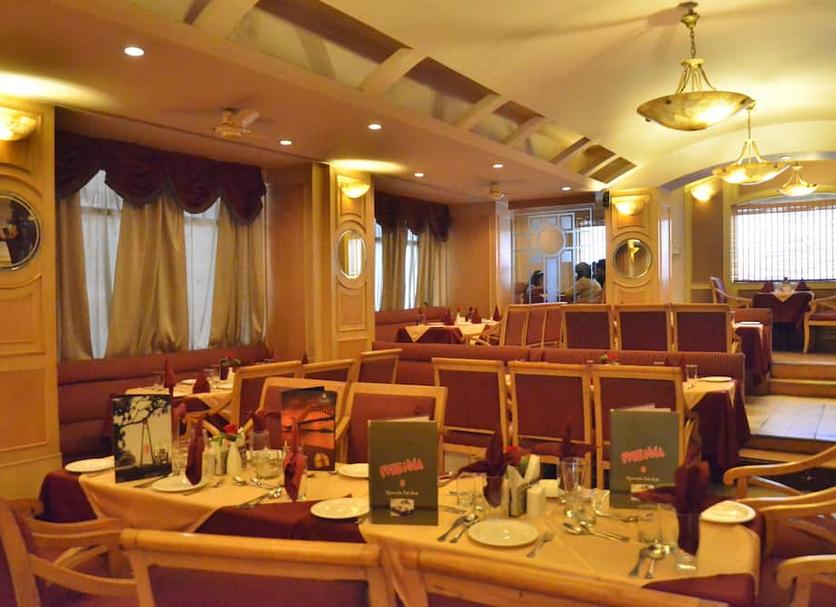 Restaurant Photo