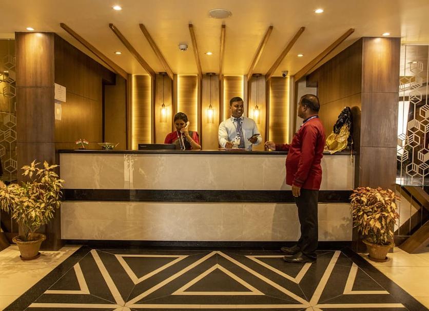 Front desk Photo