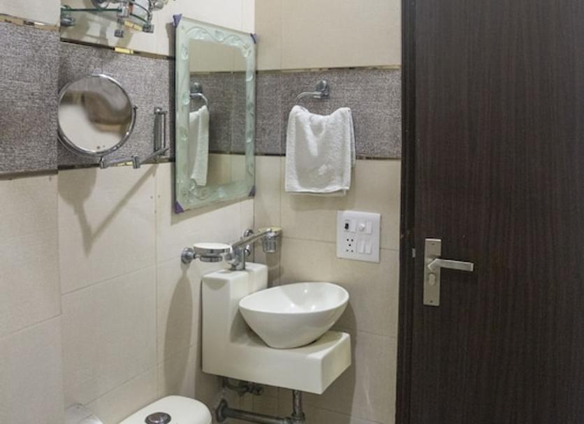 Bathroom Photo