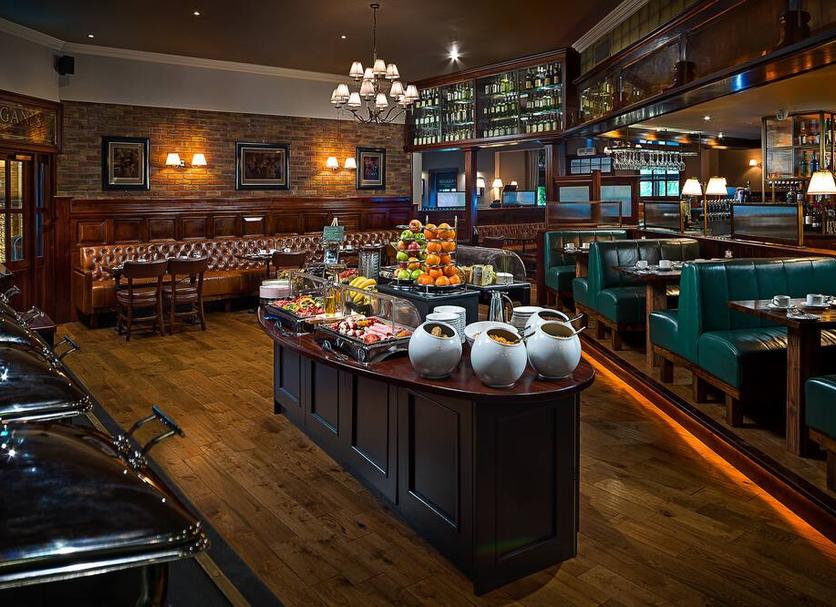 Buffet Photo