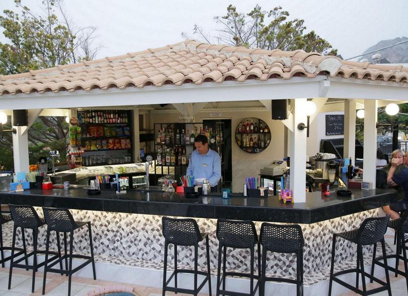 Bar Photo