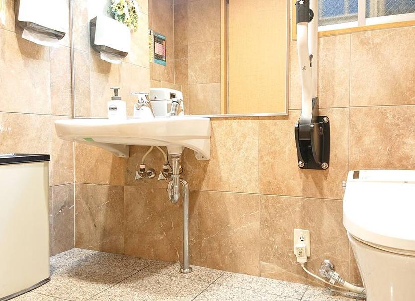 Bathroom Photo