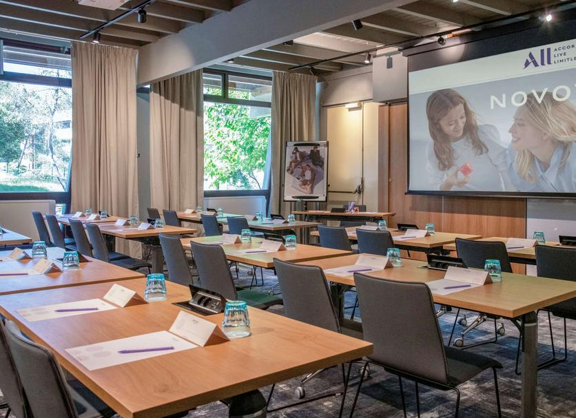 Conference room Photo